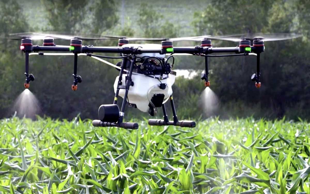 Agro Drones in Kampala Uganda. Agricultural Equipment/Modern Agro Tools/Farm Implements, Agro Technology And Commercial/Industrial Agricultural Mechanization Support Uganda. Uganda's Leading Agricultural Machinery Companies: Contractors, Importers, Exporters, Distributors, Suppliers, Manufacturers And Installers Of Modern Agricultural/Farm Equipment/Agri Machines, Stockists Of Agricultural Machinery Accessories And Spare Parts In Uganda, East Africa, Kenya, Tanzania, South Sudan, DRC/Congo, Rwanda, Burundi, Africa, Uganda Digital Agro Machinery Marketing Platform, Agro Machinery Expo Online. Visit: Agro Machinery Marketing Platform Uganda For Durable Agro Machinery At Good Prices. agromachineryug.com